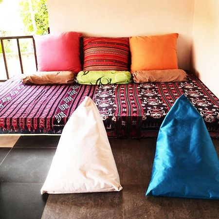 Capung Guesthouse Jimbaran  Exterior photo